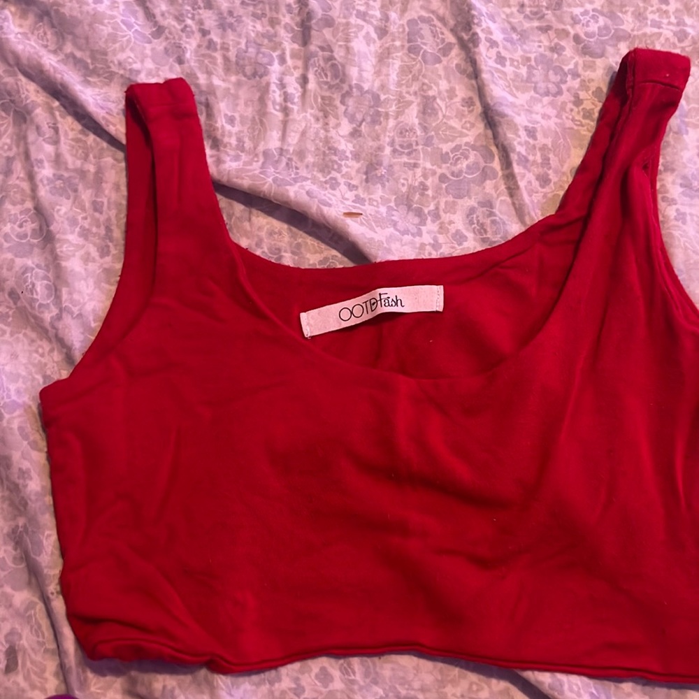 A crop top